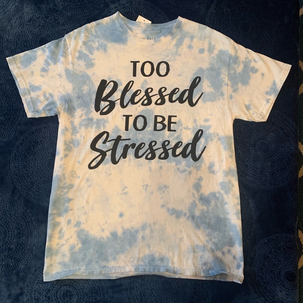 Love Tribe Graphic Tee Women’s Size Small